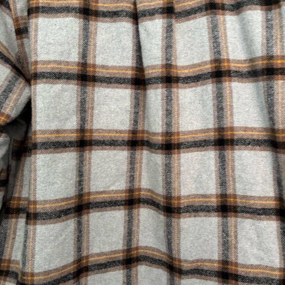 Simply Southern Large fur lined Flannel coat - Picture 6 of 6
